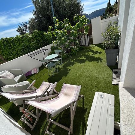 Studio Calme Aux Terrasses De קסיס מראה חיצוני תמונה